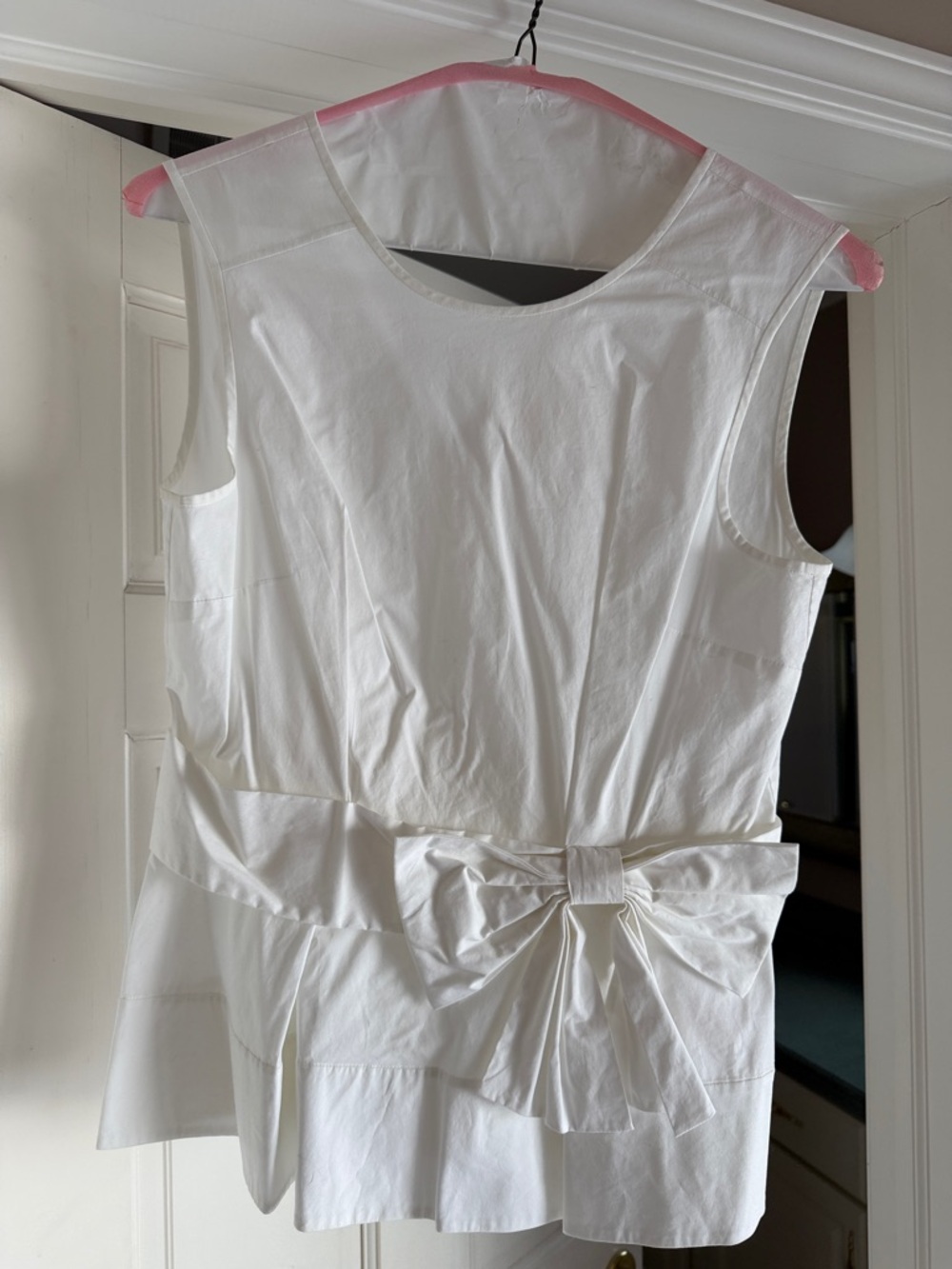 kate spade cream sleeveless top with bow-back detail